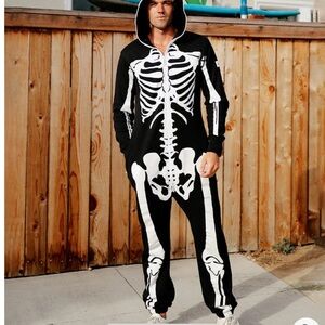 Tipsy Elves / Halloween